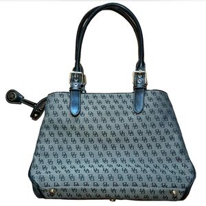 Vintage Dooney & Bourke shoulder bag